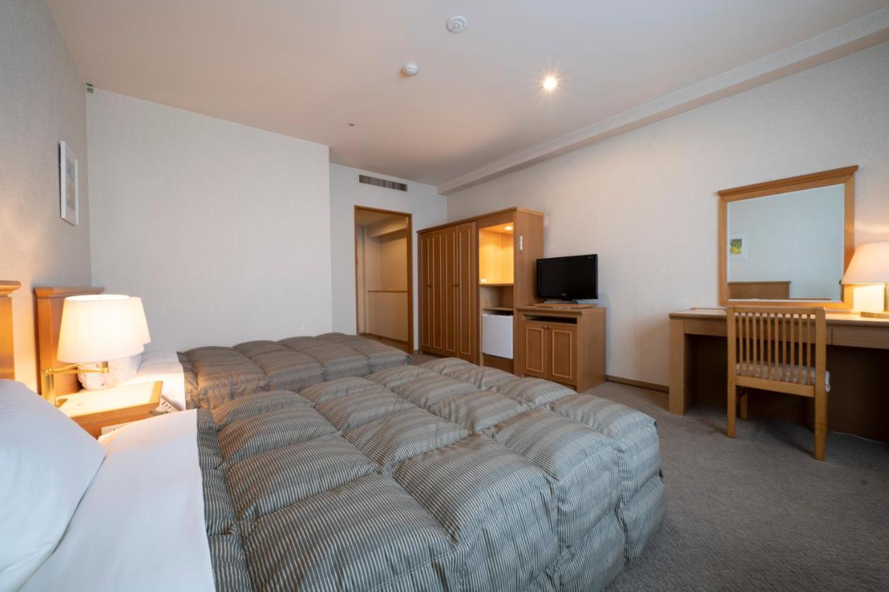 Hotel Econo Komatsu Komatsu  Ngoại thất bức ảnh